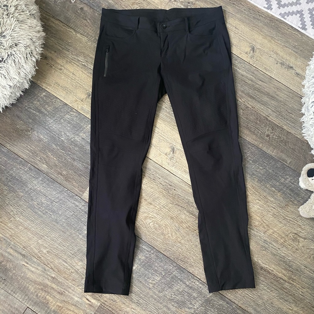 Lululemon stretch pant 12